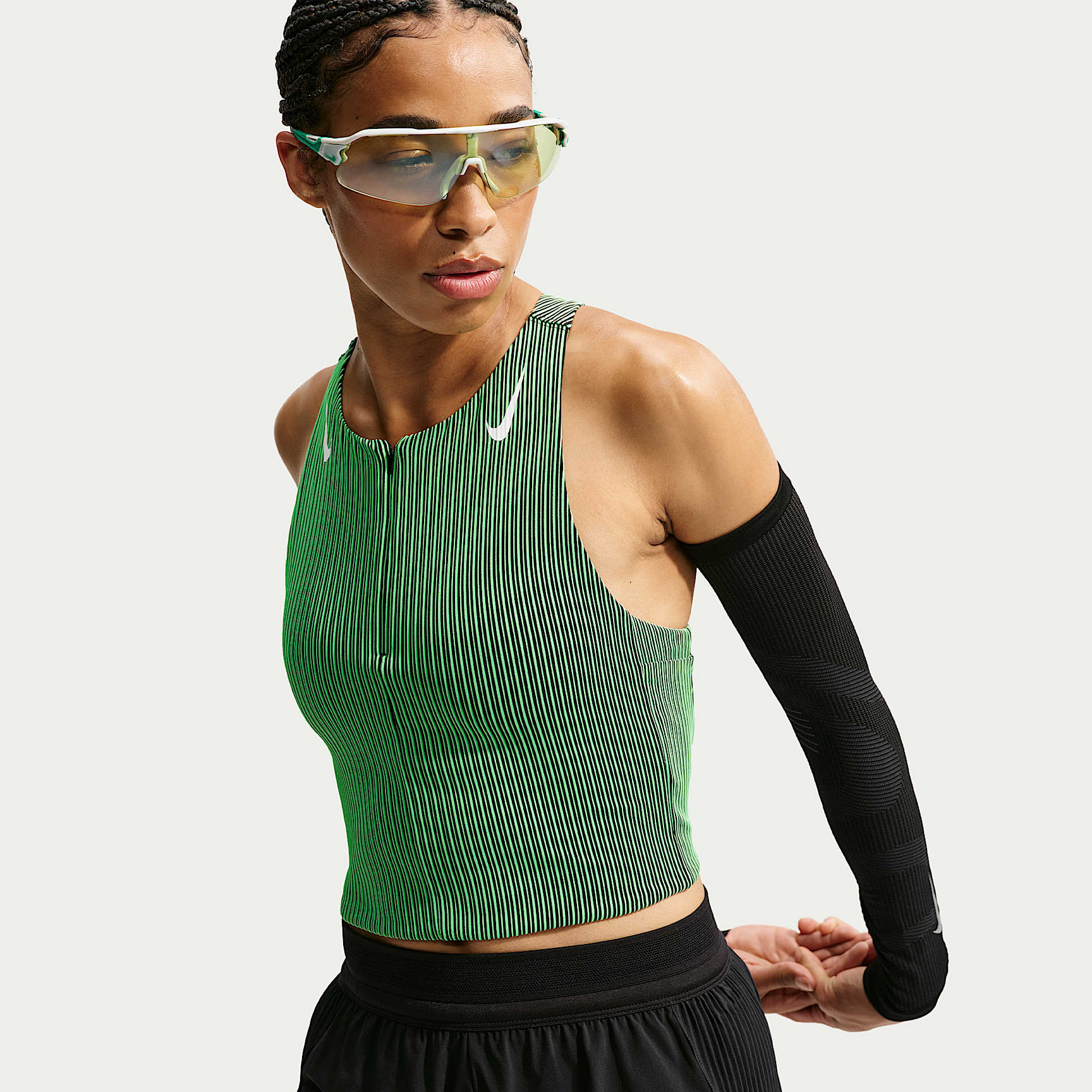 Nike AeroSwift Women's Dri-FIT ADV Cropped Running Tank Top. Nike FI